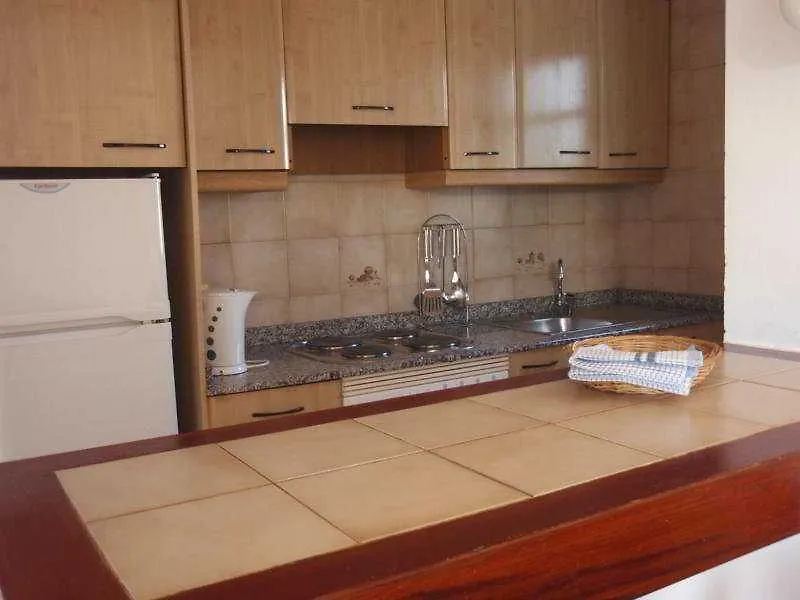 Apartamentos Las Palmeras I Puerto del Carmen  0*, Puerto del Carmen (Lanzarote)